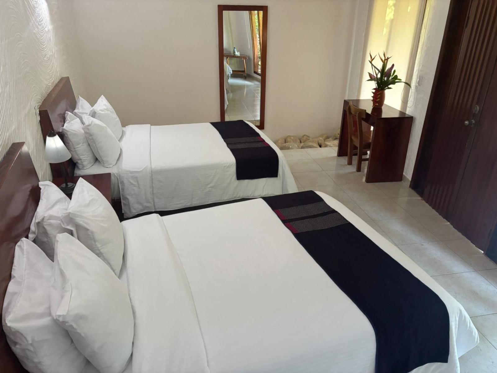Hotel La Aldea Del Halach Huinic Palenque Eksteriør bilde